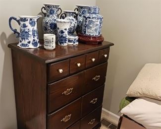 Ethan Allen chest of drawers