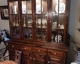 Ethan Allen lighted china cabinet