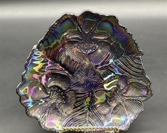 Carnival Glass Hibiscus Plate in Amethyst