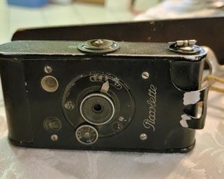 RARE 1920's  Piccolette camera