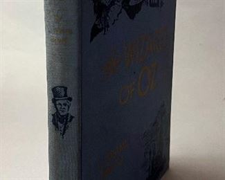 Vintage “The Wizard of Oz” Book 