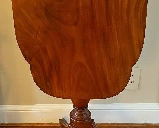 Antique Duncan Phyfe Tilt Top End Table