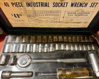 40 Piece Wrench Set