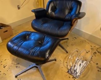 Plycraft lounge chair with Ottoman