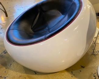 Mid century modern Egg Pod Ball Buy AARNIO