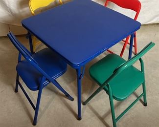 Children Table and Chairs