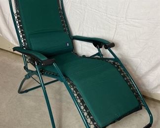 Zero Gravity Lounger Chair