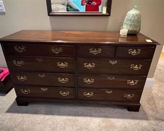 Pennsylvania House chest of drawers with mirror