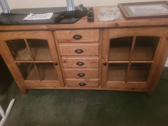 Very nice TV cabinet or whatever use you have