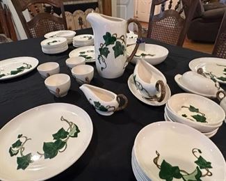 Poppytrail California Ivy. 53 pc set 