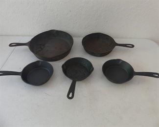Vintage 5 Cast Iron Skillets - 3 6", 1 8" & 1 10"
