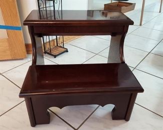 Bombay Co. solid cherry wood bedside steps