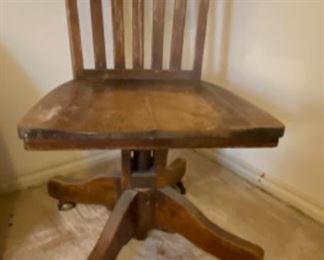  Vintage wooden office chair