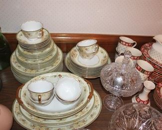 Charm F&B Japan by Meito  43 pieces