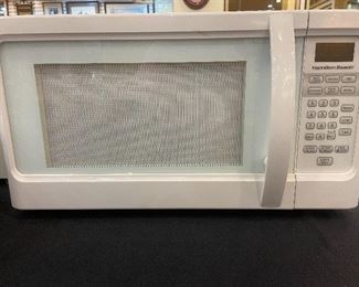 Microwave - NICE and clean