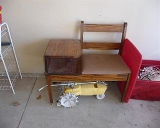 child's school desk / walking sprinkler 