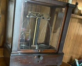Antique Christian Becker Apothacary/Jewelry Scale