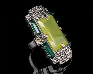 Large Simulated Emerald & Citrine Emerald Beaded Medieval Style Estate Ring