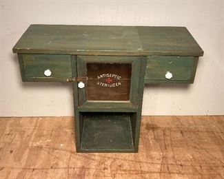 Insert from medical cabinet