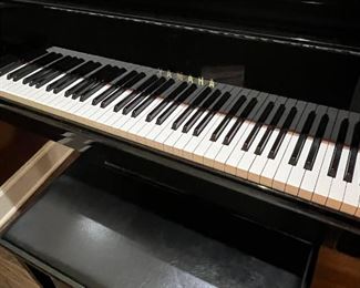 Yamaha Gloss Black Baby Grand Piano - a GH1 from 1991 made in Japan for the American market. Absolutely pristine, maintained and tuned by a concert pianist