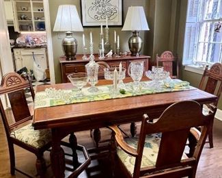 Antique small (expandable) dining table with 6 chairs