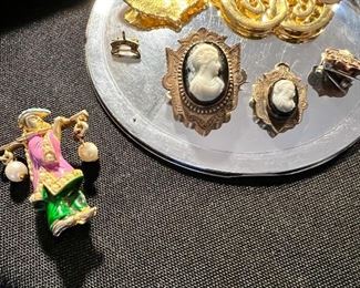 Vintage Asian brooch, antique cameos