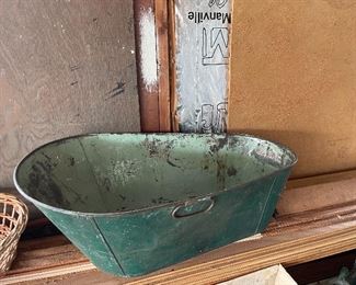 Antique baby wash basin