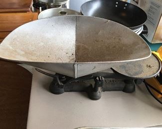 Cast iron scale