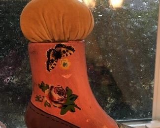 Pin cushion vintage boot