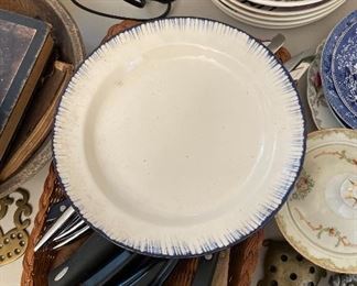 Antique Leeds Tunstall England 10” blue feather edge plate