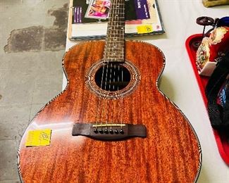 This Guitar did not belong to Elvis  but it can be yours if you are the successful bidder on Sunday March 29 th 2023 at our auction!