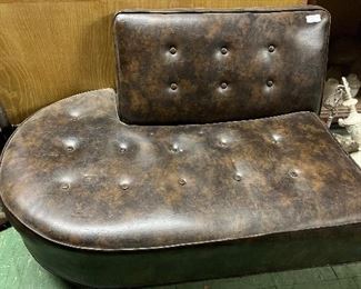 Vintage Mid C. Divan