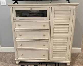 high dresser part of 3 piece set