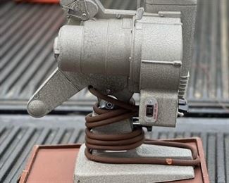 Keystone 105 projector w/ original case