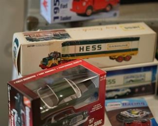 1975 HESS Truck NM-MT in Original Box