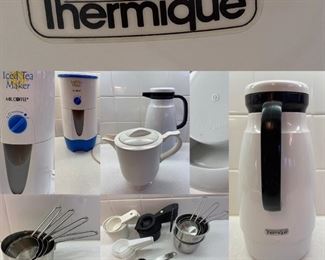 Crown Corning Thermique
Mr. Coffee Iced Tea Maker
