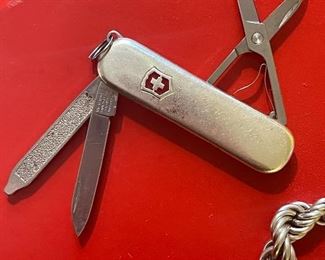 Vintage Swiss Army Knife
Sterling silver handle