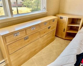 26. Kempler Furniture 3pc Bed Set, Queen Headboard and Pair of Nightstands (32" x 18" x 33.5")