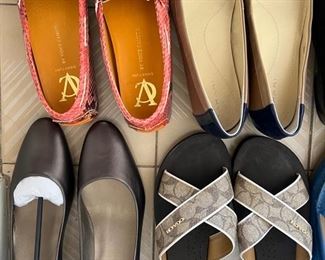 Designer Shoes - Size 81/2