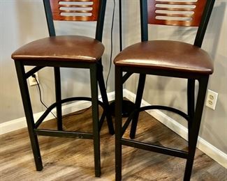 33. Pair of Barstools (17" x 16" x 42") (seat ht 31")