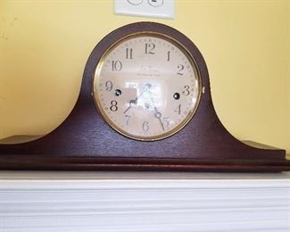 Seth Thomas chiming mantle clock