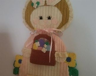 Bunny & basket decor