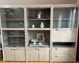 Wall unit can be divided