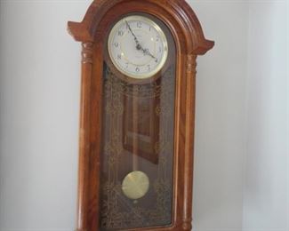 Well she does run! Westminster chimes and no key needed but a battery will do it.