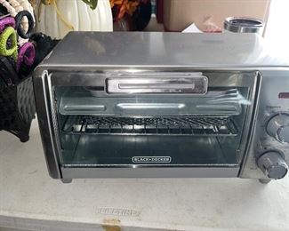 Black & Decker toaster oven