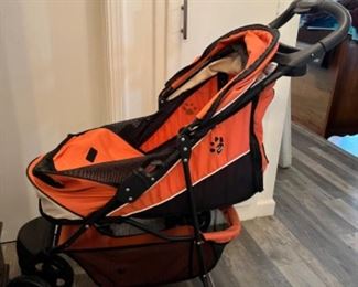 Dog stroller
