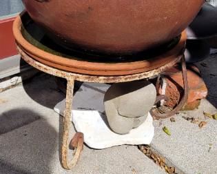 Large planter urn SOLD