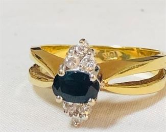 Stunning 18K Gold Cartier Sapphire and Diamond ring 
