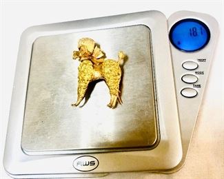 Spectacular 18K Gold Poodle shaped Double pin Mink Stole Fur Clip . There’s a small ruby eye. This fine quality piece is Substantial weight slightly over 18 grams or over half ounce of gold . 