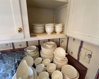 Wedgewood “Edme”
12 bread plates/salad plates
6 cream soup bowls /plates
11 soup bowl plates
29 saucers 
30 cups
3 oval bowls
1 oval platter
1 Lionhead gravy boat and fixed plate
l